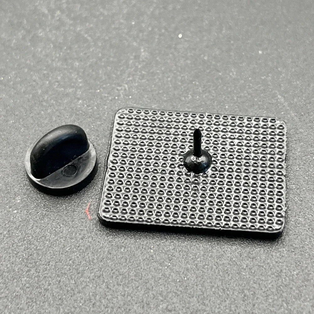 Etch A Sketch Heart Lapel Hat‎ Pin